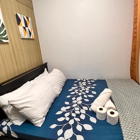 Yam Staycation Shore Residences Манила Екстериор снимка